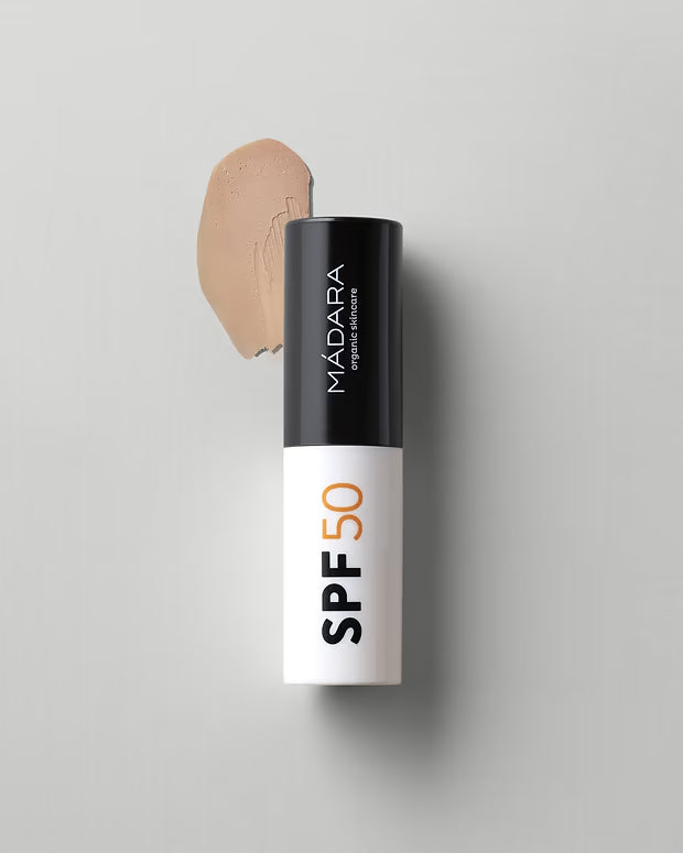 Protetor solar mineral em stick Madara FPS 50 [12g]
