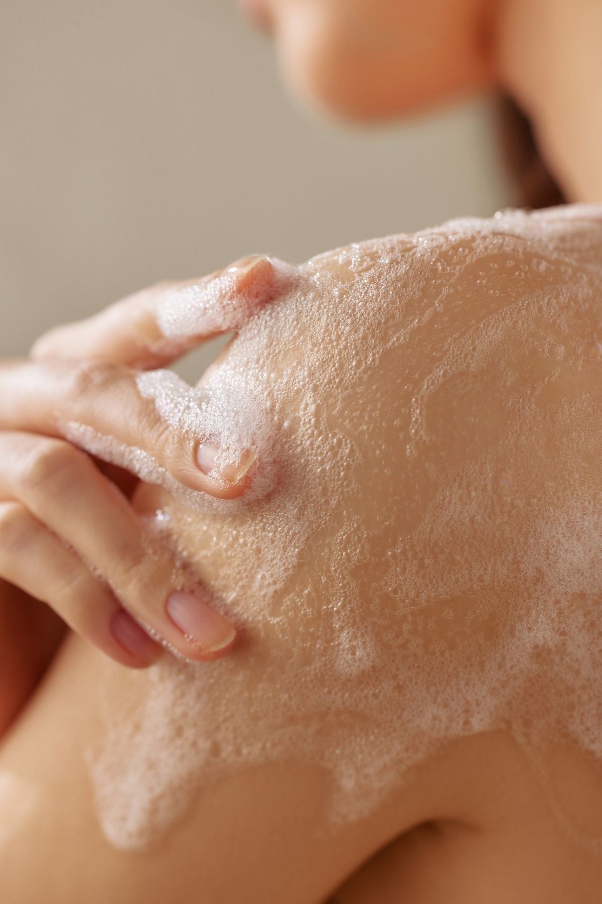 AHA-BHA-PHA 30 Days Miracle Acne Body Cleanser [400ml]