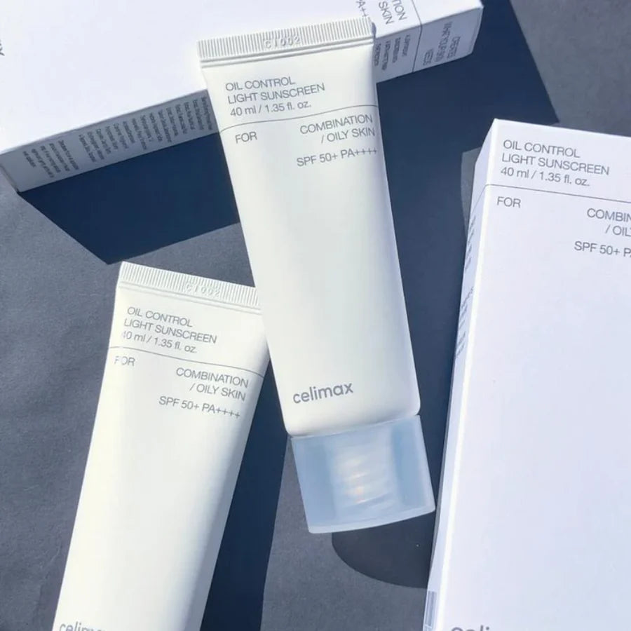 Oil Control Light Sunscreen SPF 50+ PA++++ [40ml]